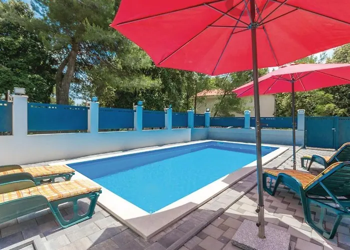 Diana Villa Pakoštane